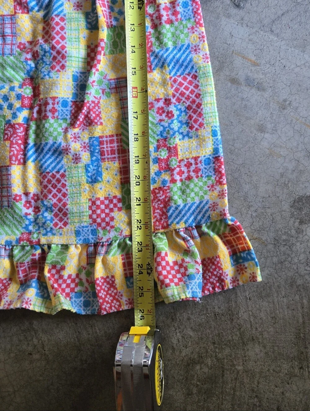 Vintage 70s Patchwork Print Long Sleeve Girls Nightgown 2T 3T